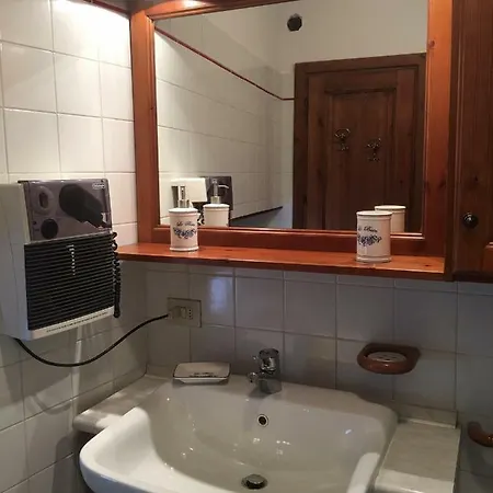 Grangia In Borgo Antico * باردونيكيا